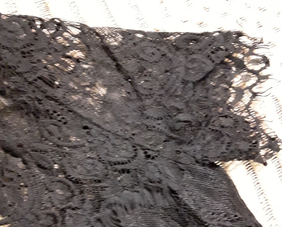 Black - Picture 4 of 8